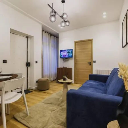 Superb Duplex 1 Bedroom Center Of شقة باريس