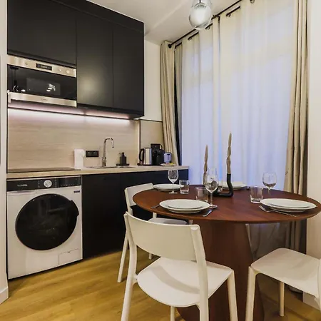 Superb Duplex 1 Bedroom Center Of