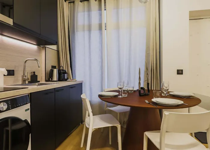 Apartment Superb Duplex 1 Bedroom Center Of